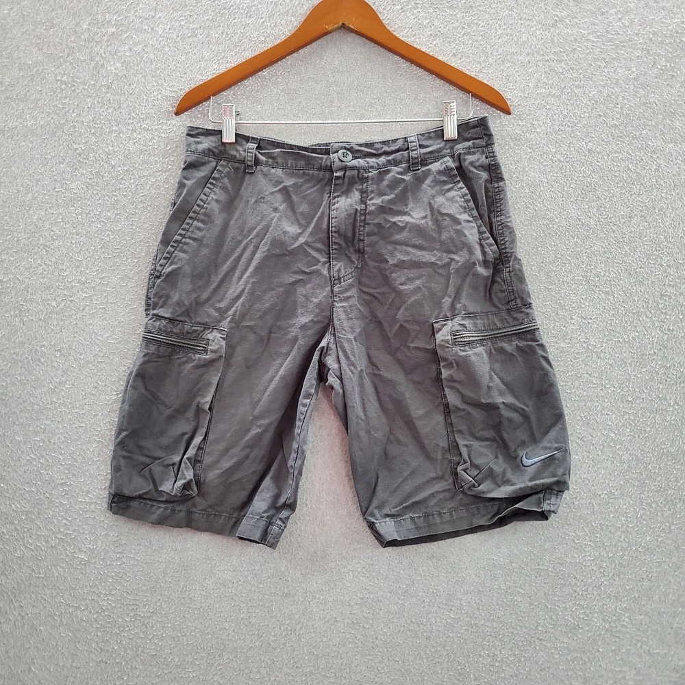 Nike Men Shorts M Gray Embroidered Cargo Ripstop Utility 9" Inseam Logo Y2K
